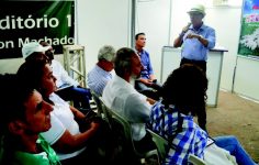 forum-pede-mais-participacao-da-agricultura-familiar-na-alimentacao-escolar.